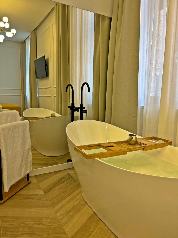 Deluxe Doppelzimmer mit Badewanne