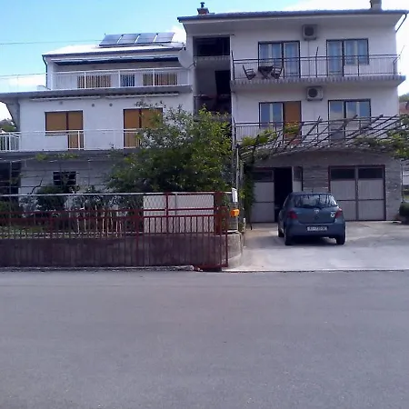 Apartments Marijela-3